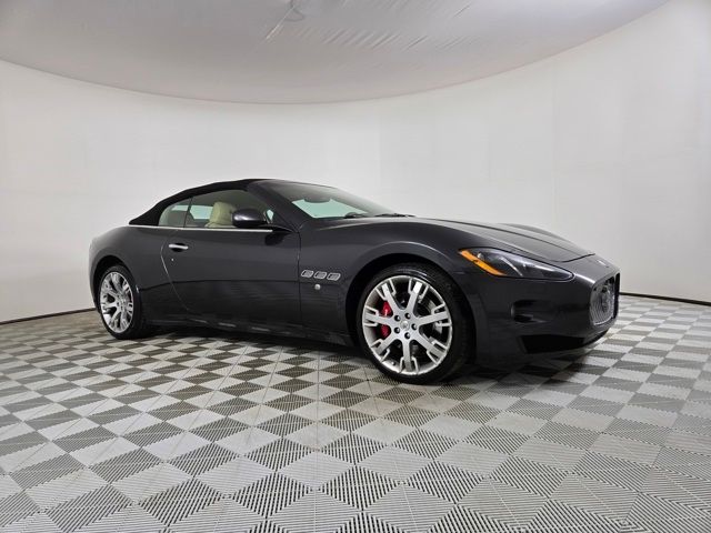 2013 Maserati GranTurismo Base