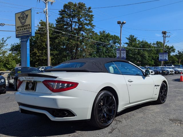 2013 Maserati GranTurismo Base