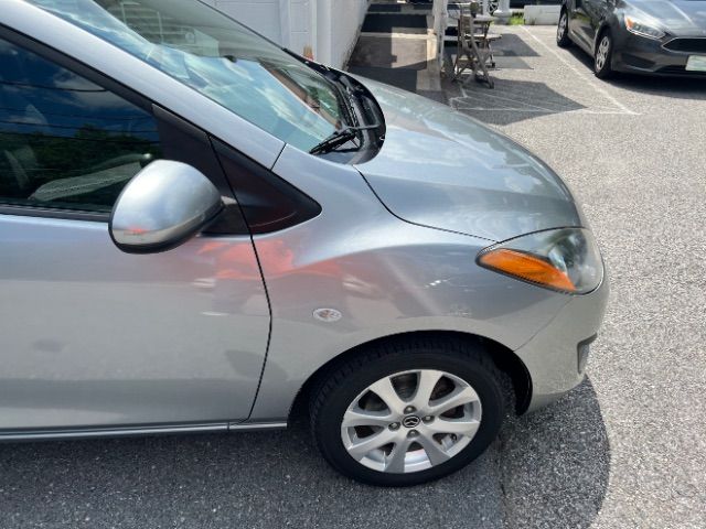 2013 Mazda Mazda2 Touring