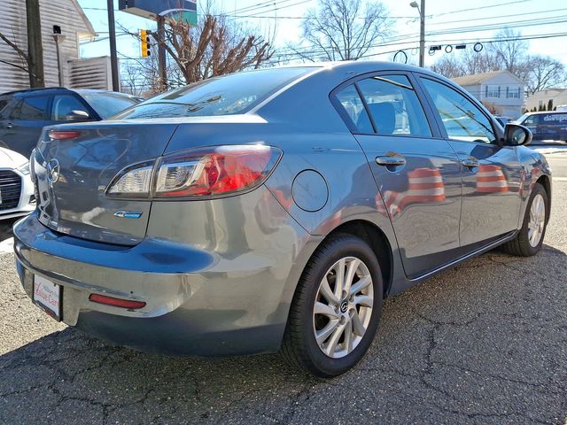 2013 Mazda Mazda3 i Touring