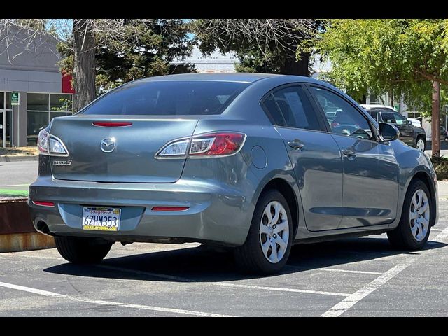 2013 Mazda Mazda3 i SV