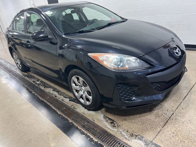 2013 Mazda Mazda3 i Sport