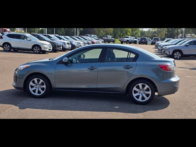 2013 Mazda Mazda3 i Sport