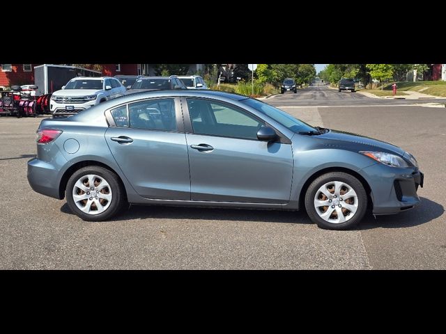 2013 Mazda Mazda3 i Sport