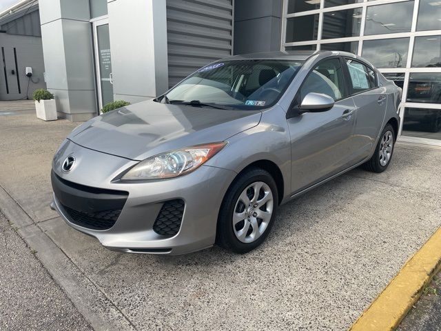 2013 Mazda Mazda3 i Sport