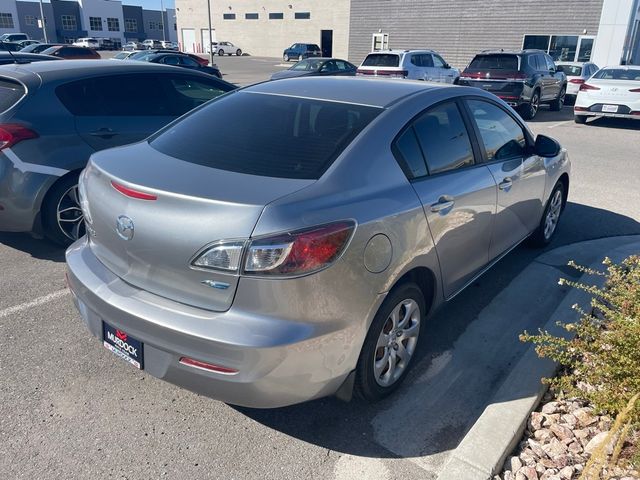 2013 Mazda Mazda3 i Sport