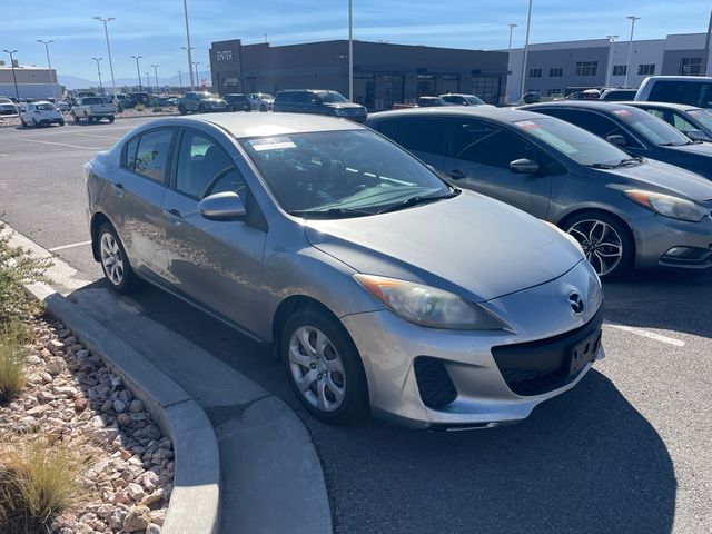 2013 Mazda Mazda3 i Sport