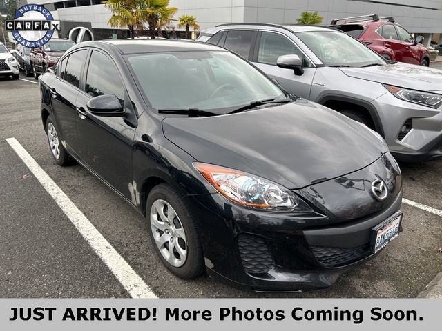 2013 Mazda Mazda3 i Sport