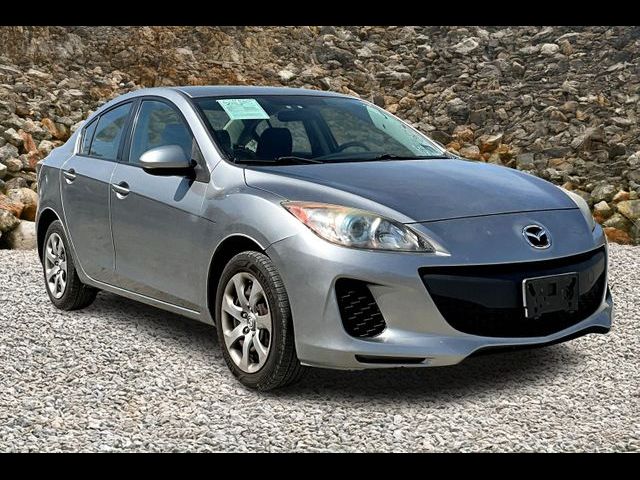 2013 Mazda Mazda3 i Sport
