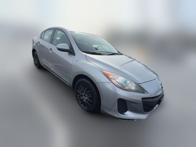 2013 Mazda Mazda3 i Sport