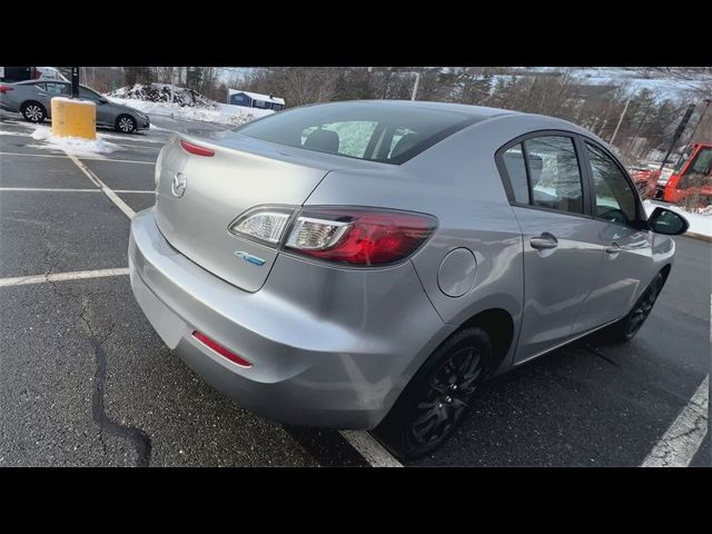 2013 Mazda Mazda3 i Sport