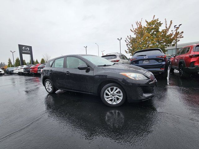 2013 Mazda Mazda3 i Touring