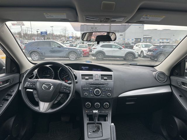 2013 Mazda Mazda3 i Touring