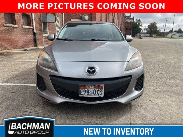 2013 Mazda Mazda3 i Touring