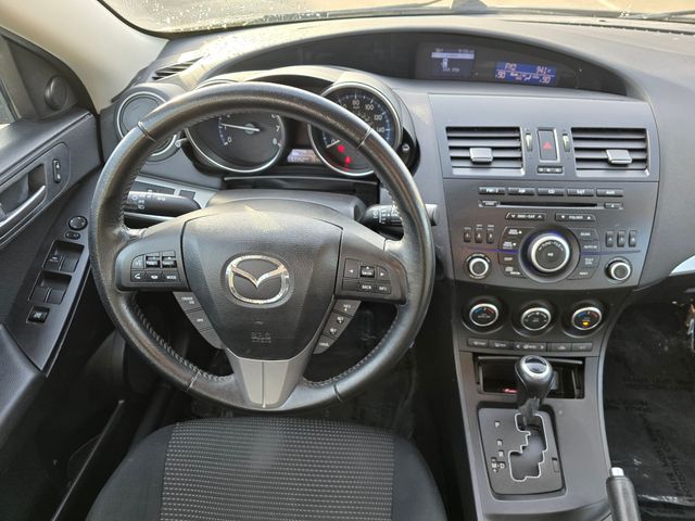 2013 Mazda Mazda3 i Touring