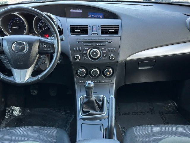 2013 Mazda Mazda3 i Touring