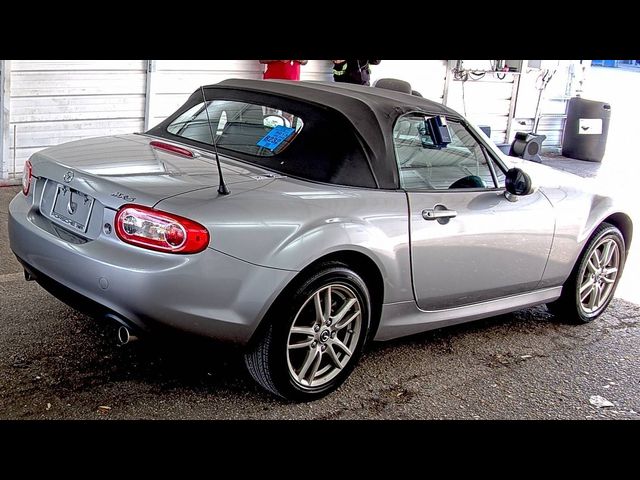 2013 Mazda MX-5 Miata Sport