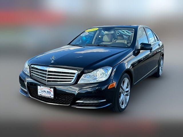 2013 Mercedes-Benz C-Class 300 Luxury