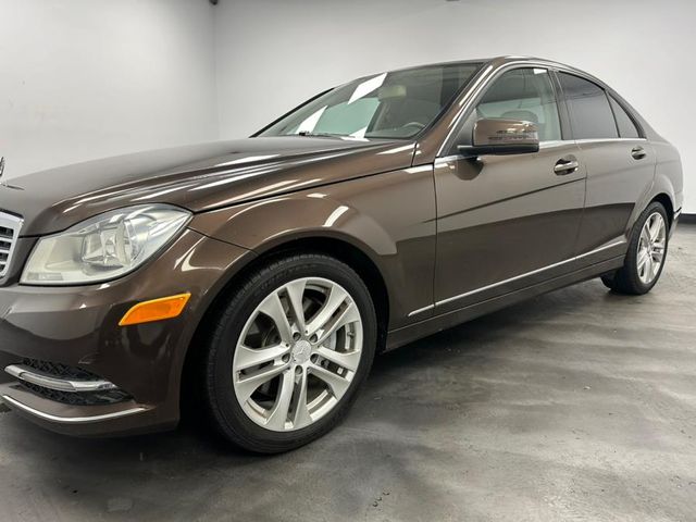 2013 Mercedes-Benz C-Class 300 Luxury