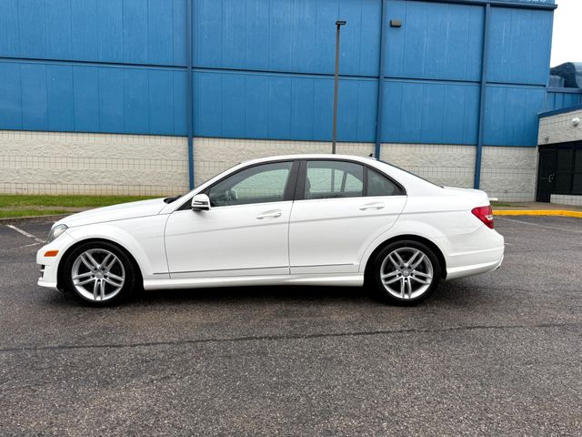 2013 Mercedes-Benz C-Class 300 Sport
