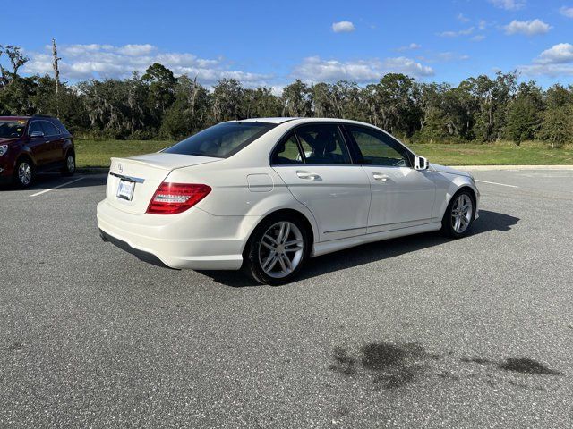 2013 Mercedes-Benz C-Class 