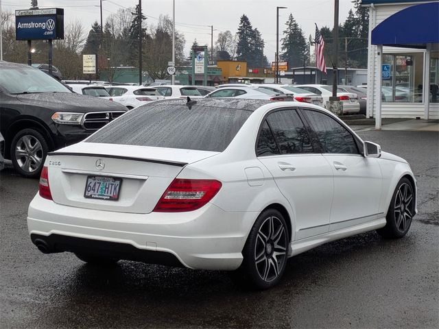 2013 Mercedes-Benz C-Class 