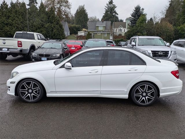 2013 Mercedes-Benz C-Class 