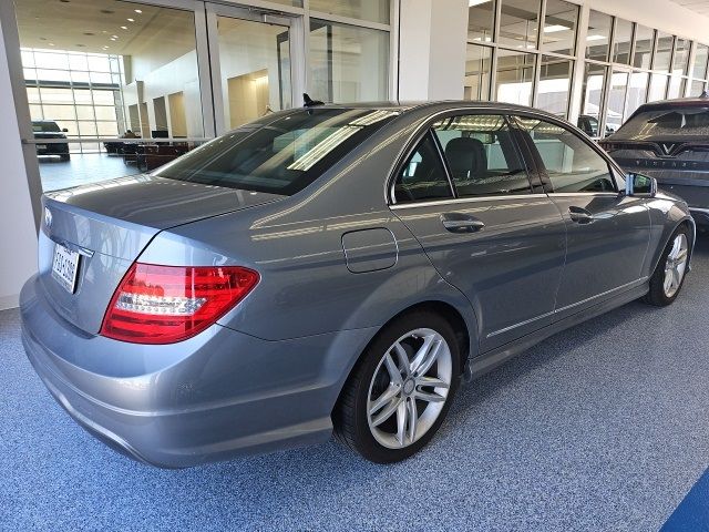 2013 Mercedes-Benz C-Class 