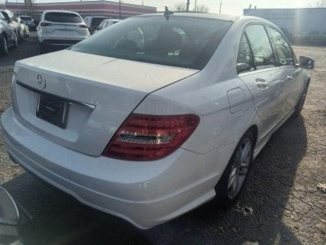 2013 Mercedes-Benz C-Class 