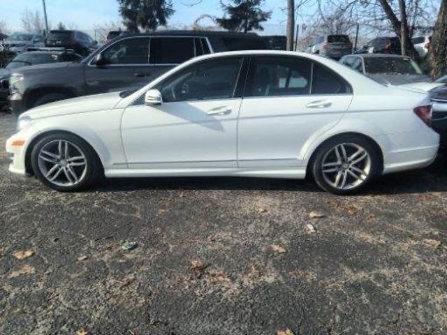 2013 Mercedes-Benz C-Class 