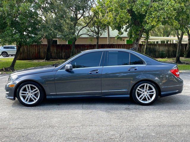 2013 Mercedes-Benz C-Class 