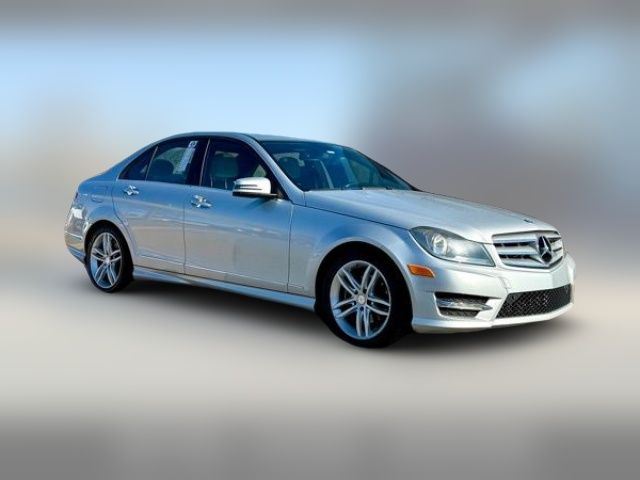 2013 Mercedes-Benz C-Class 