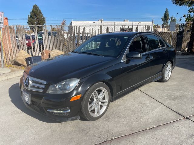 2013 Mercedes-Benz C-Class 