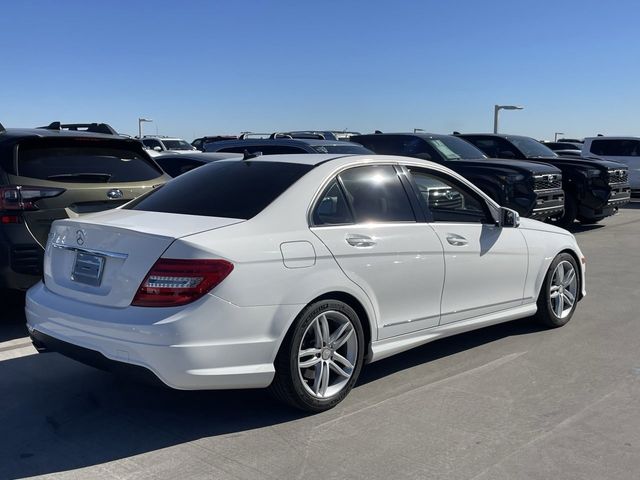 2013 Mercedes-Benz C-Class 