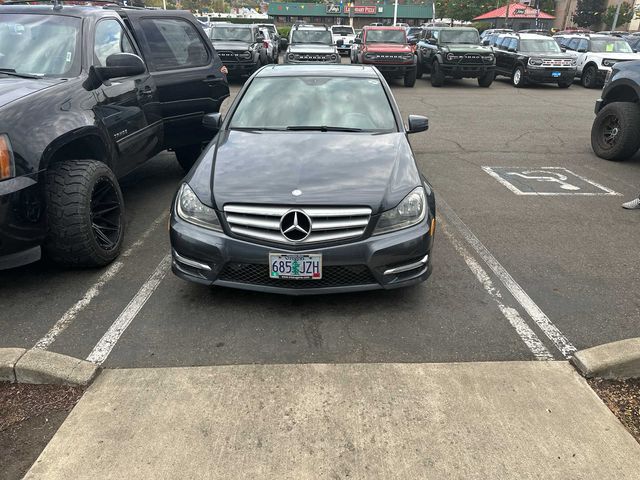 2013 Mercedes-Benz C-Class 250 Luxury