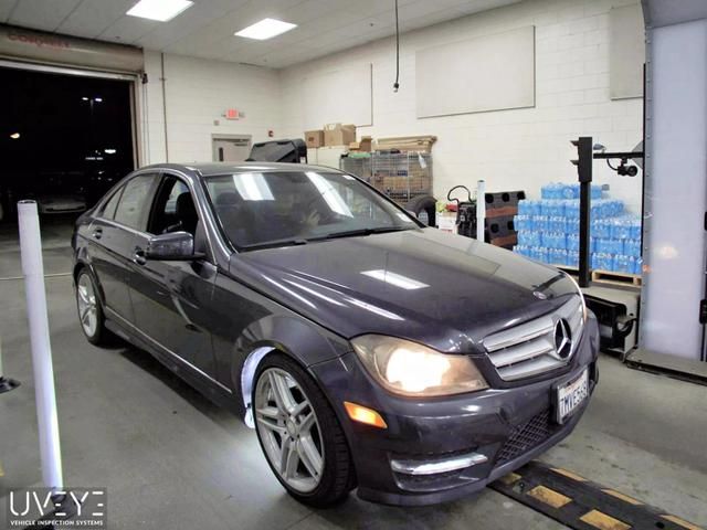 2013 Mercedes-Benz C-Class 250 Sport