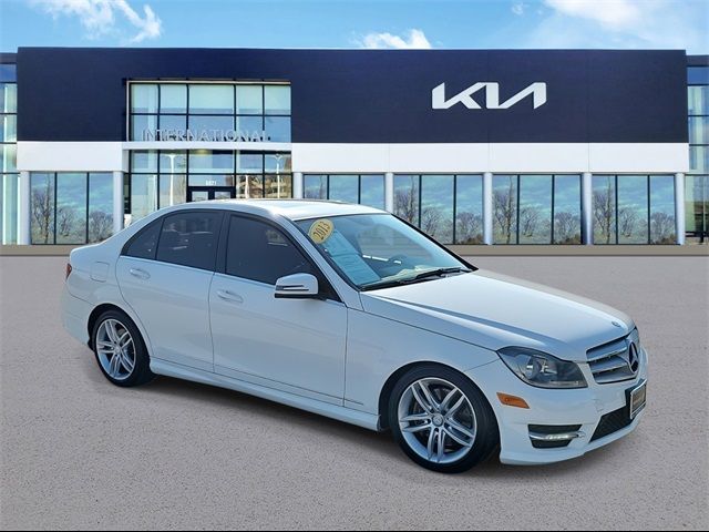 2013 Mercedes-Benz C-Class 