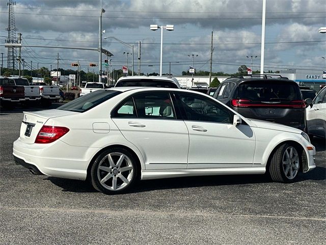2013 Mercedes-Benz C-Class 300 Sport
