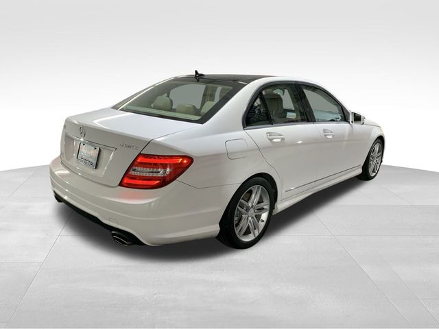 2013 Mercedes-Benz C-Class 300 Luxury