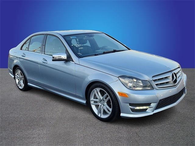 2013 Mercedes-Benz C-Class 300 Luxury