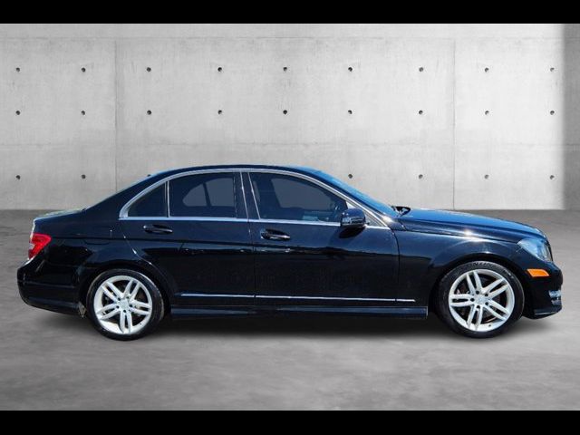 2013 Mercedes-Benz C-Class 300 Luxury