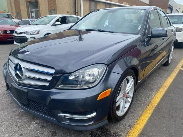 2013 Mercedes-Benz C-Class 300 Luxury