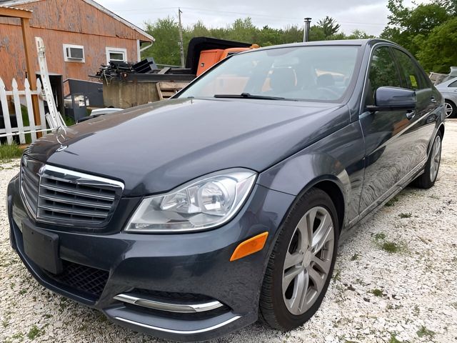 2013 Mercedes-Benz C-Class 300 Luxury