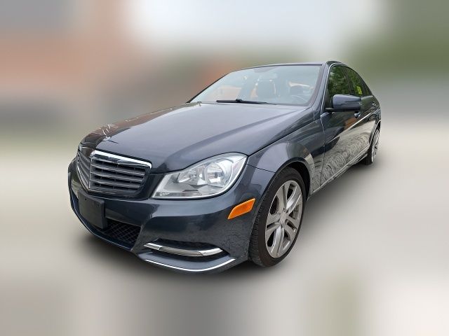 2013 Mercedes-Benz C-Class 300 Luxury