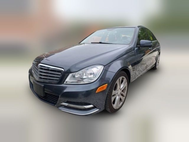 2013 Mercedes-Benz C-Class 300 Luxury