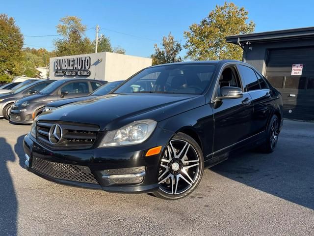 2013 Mercedes-Benz C-Class 300 Luxury