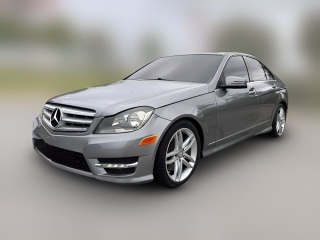 2013 Mercedes-Benz C-Class 300 Luxury