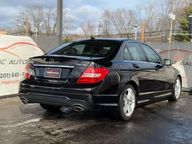 2013 Mercedes-Benz C-Class 300 Sport