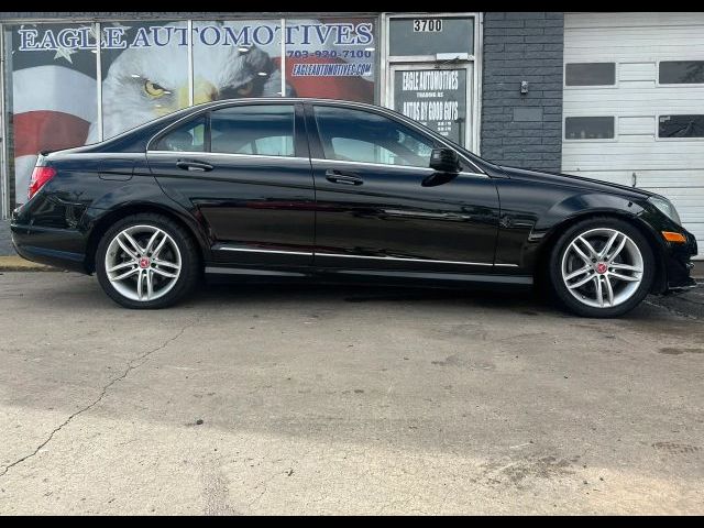 2013 Mercedes-Benz C-Class 300 Sport