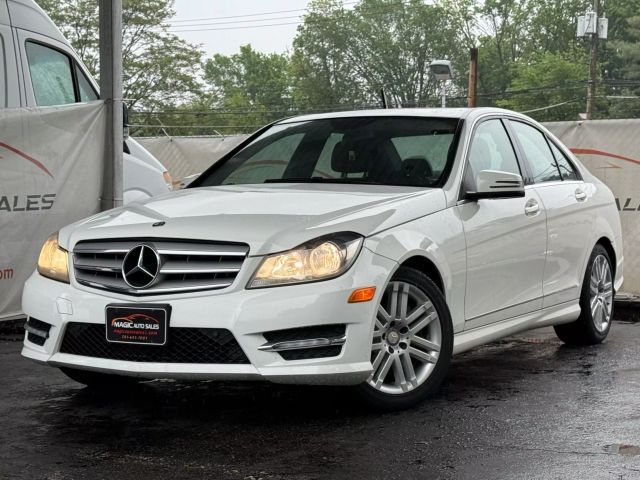 2013 Mercedes-Benz C-Class 300 Sport